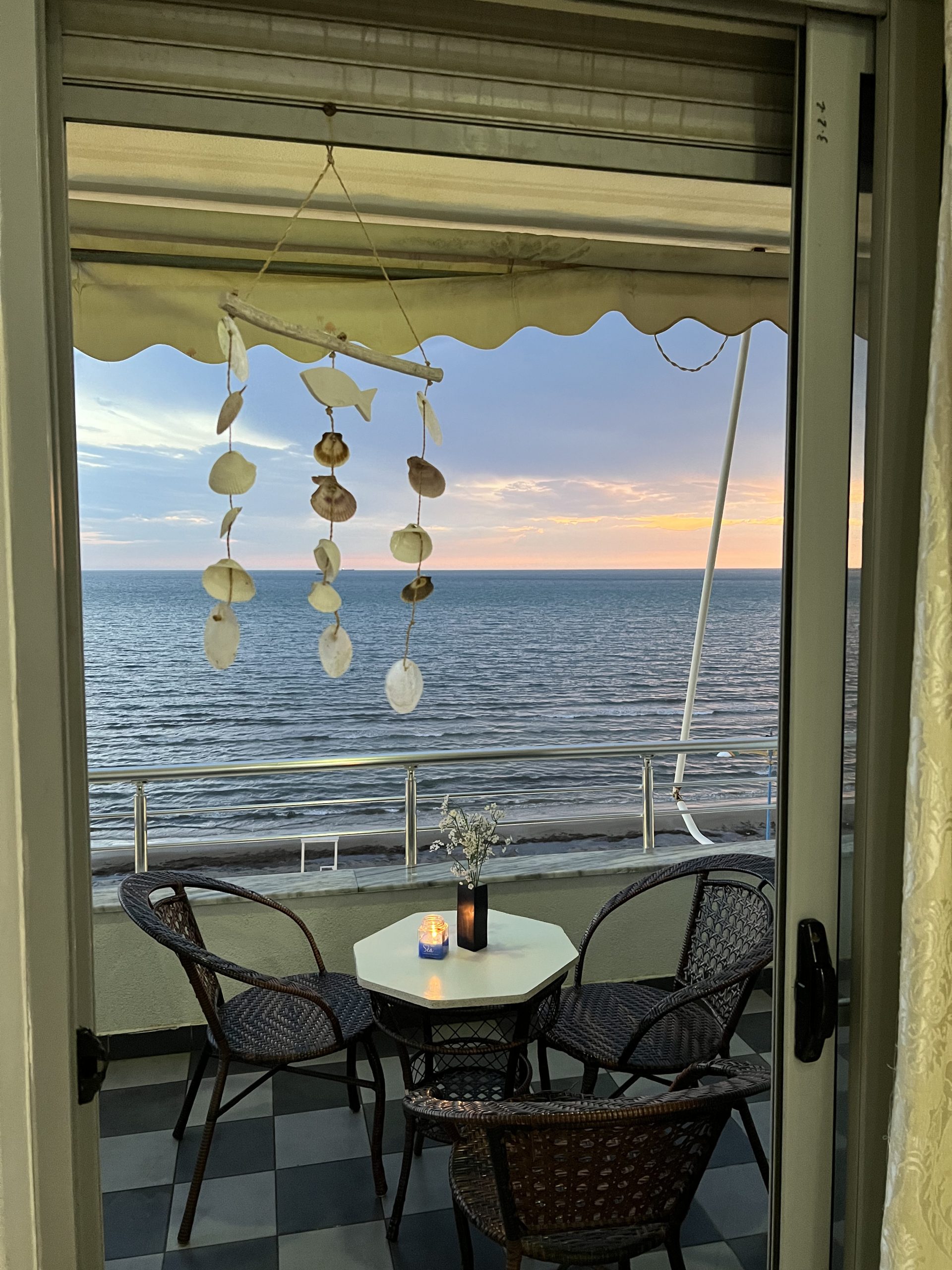 balcony-view