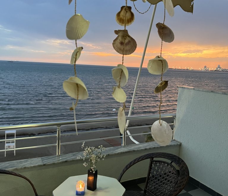 balcony-sea-view