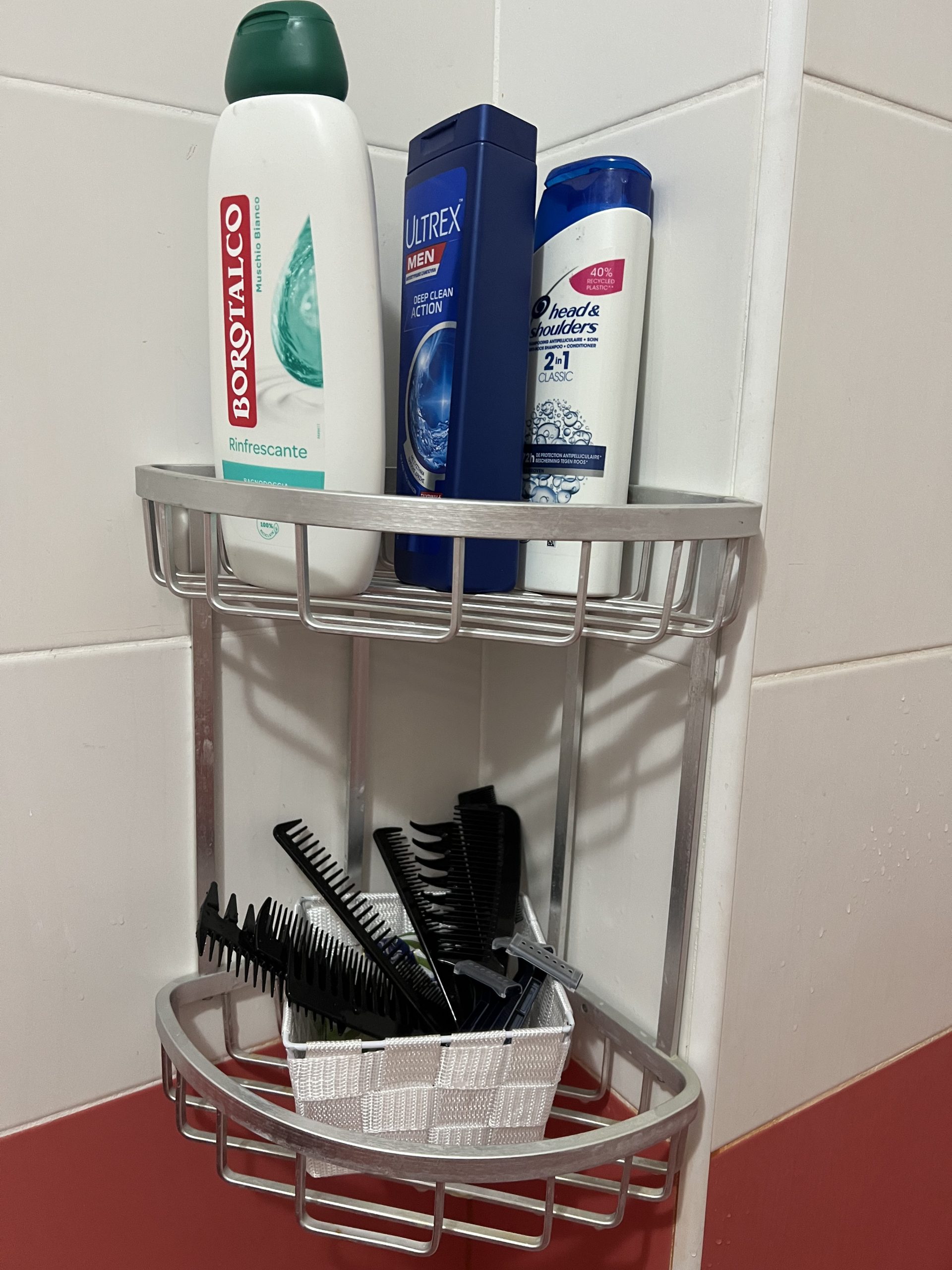 bathroom-amenities