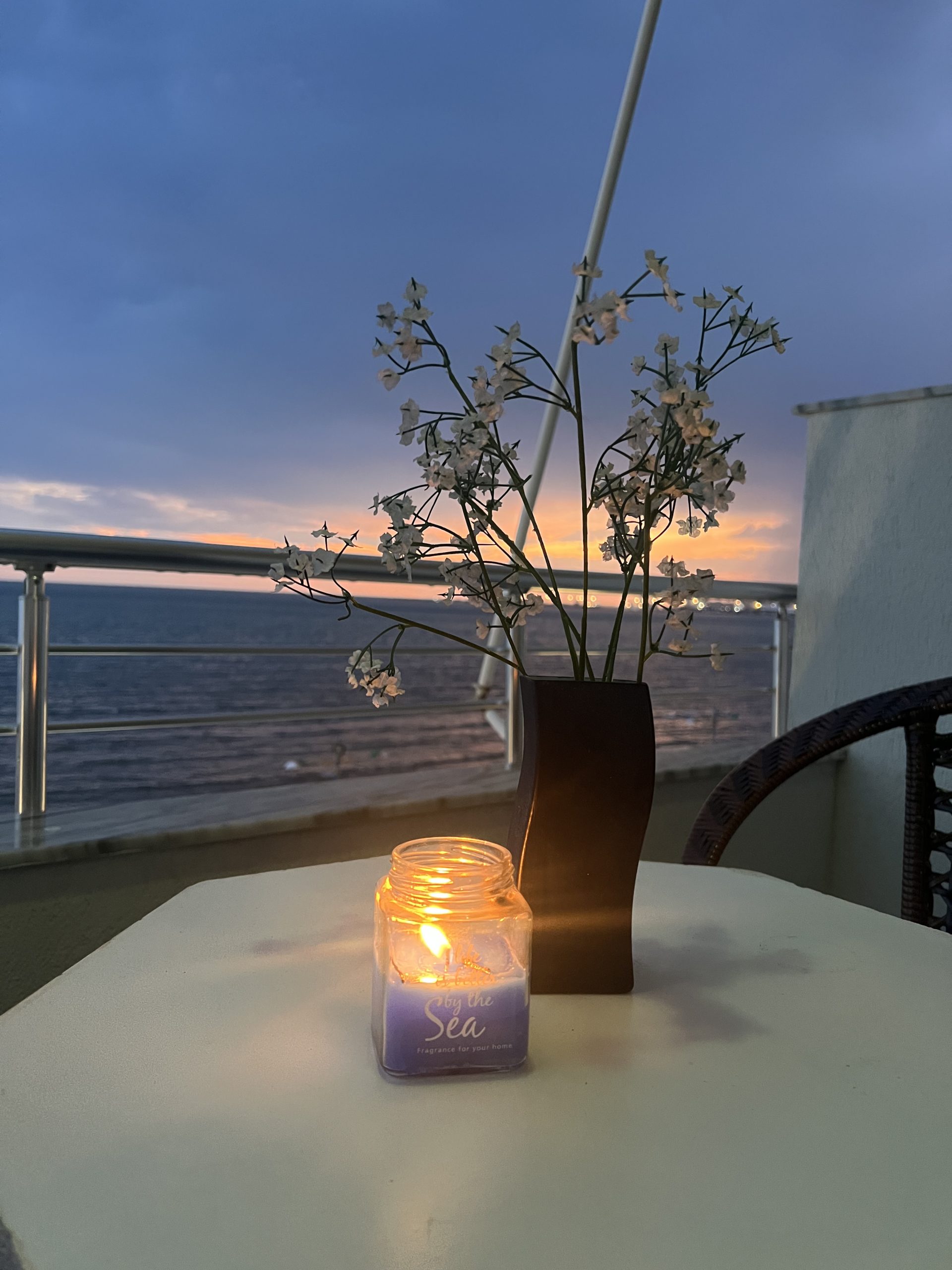 balcony-sea-view