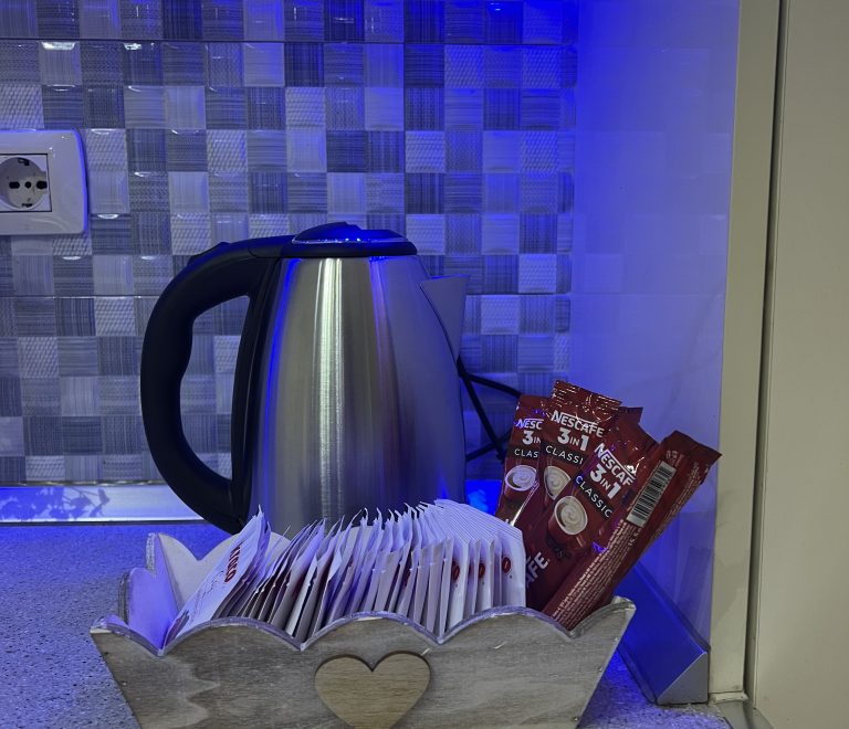 Tea & Coffee