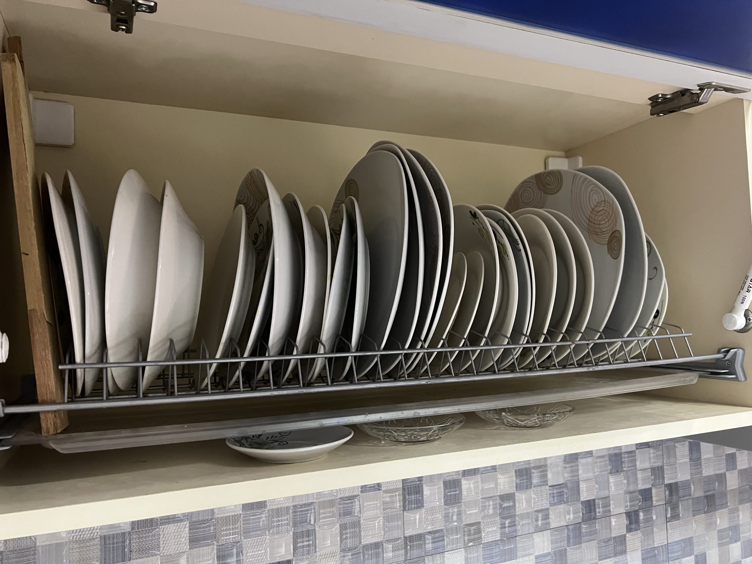 kitchen-plates