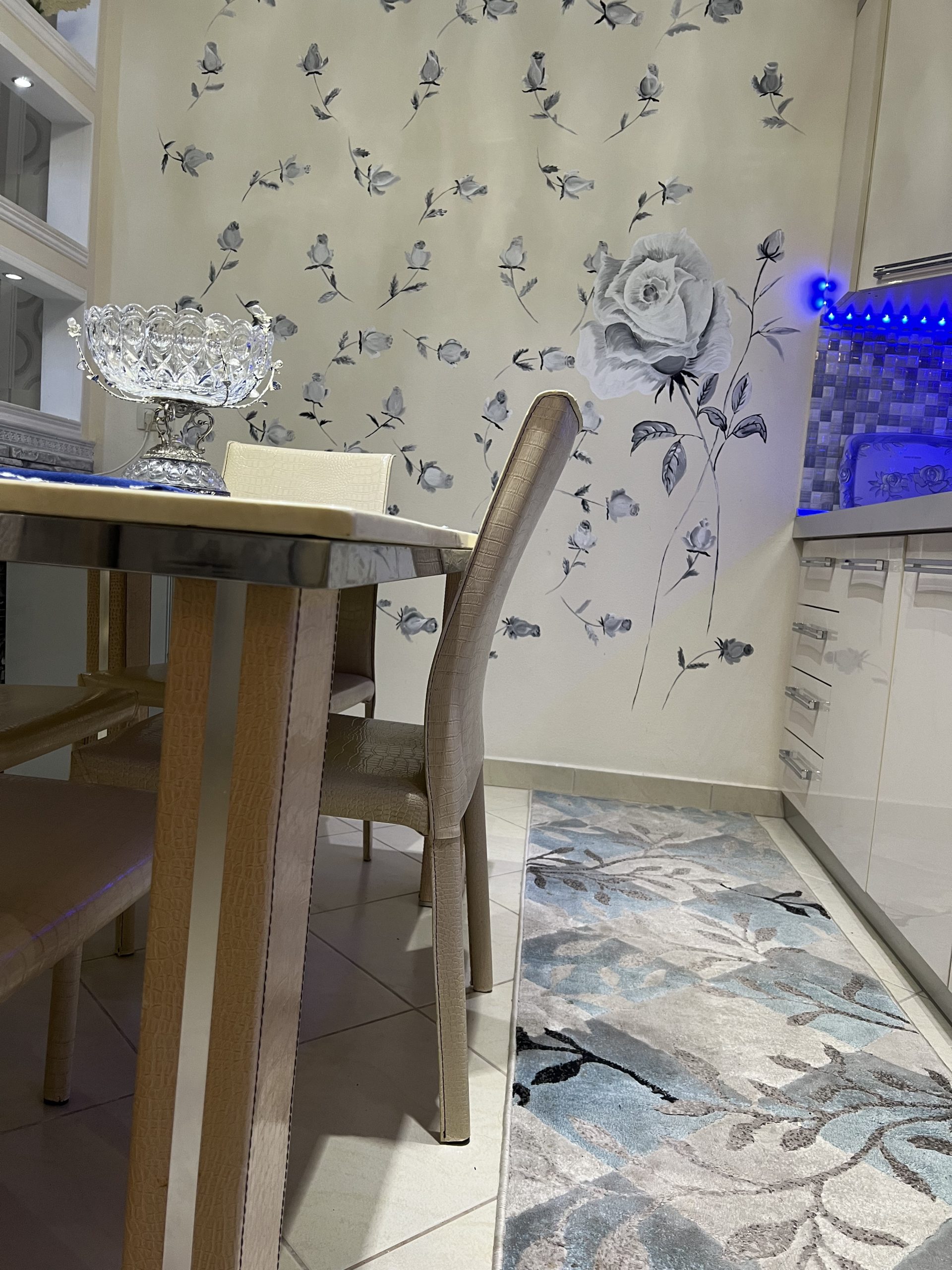 dining-table